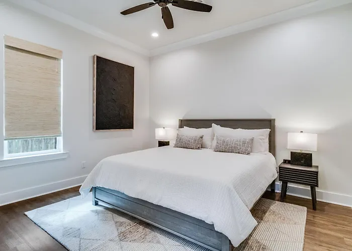 Brand New Designer Townhome In The Middle Of Town * Lafayette