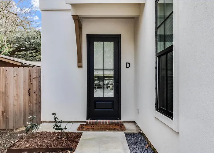 Brand New Designer Townhome In The Middle Of Town Apartment Lafayette